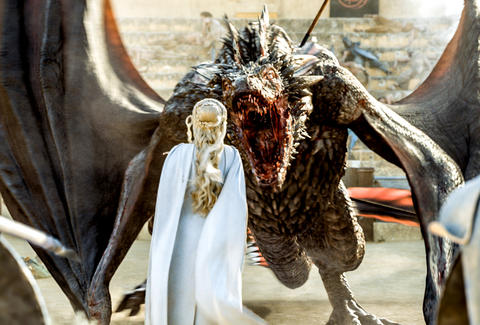 daenerys and dragon